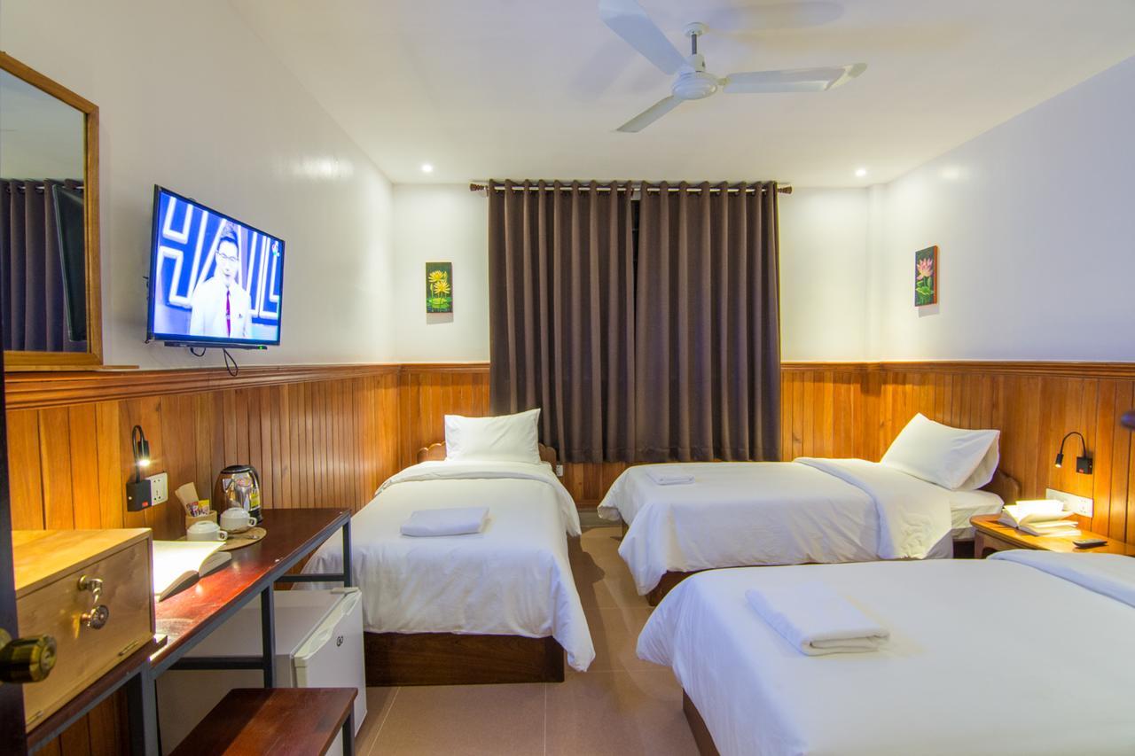 Bokre Angkor Hostel Siem Reap Exteriör bild