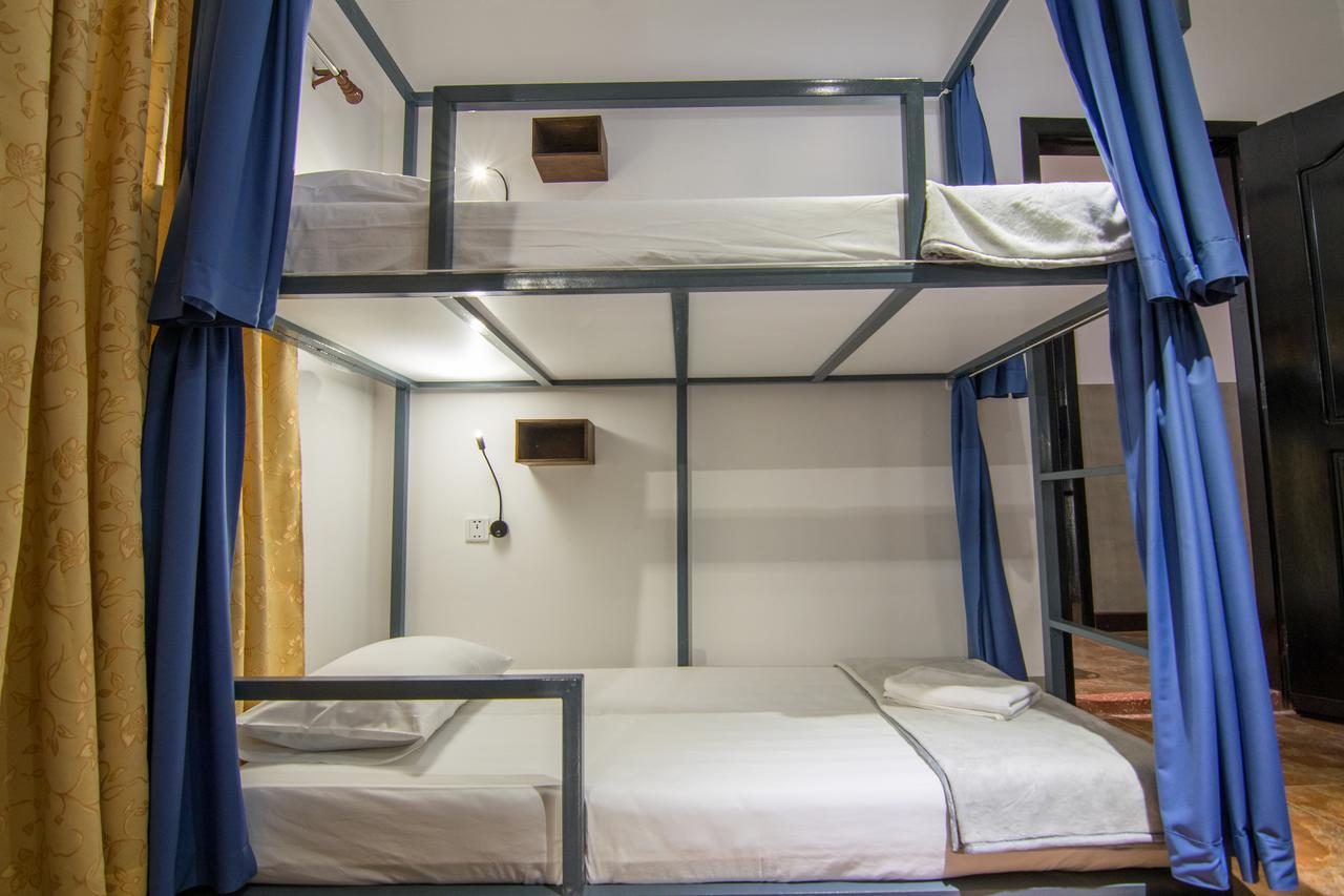 Bokre Angkor Hostel Siem Reap Exteriör bild