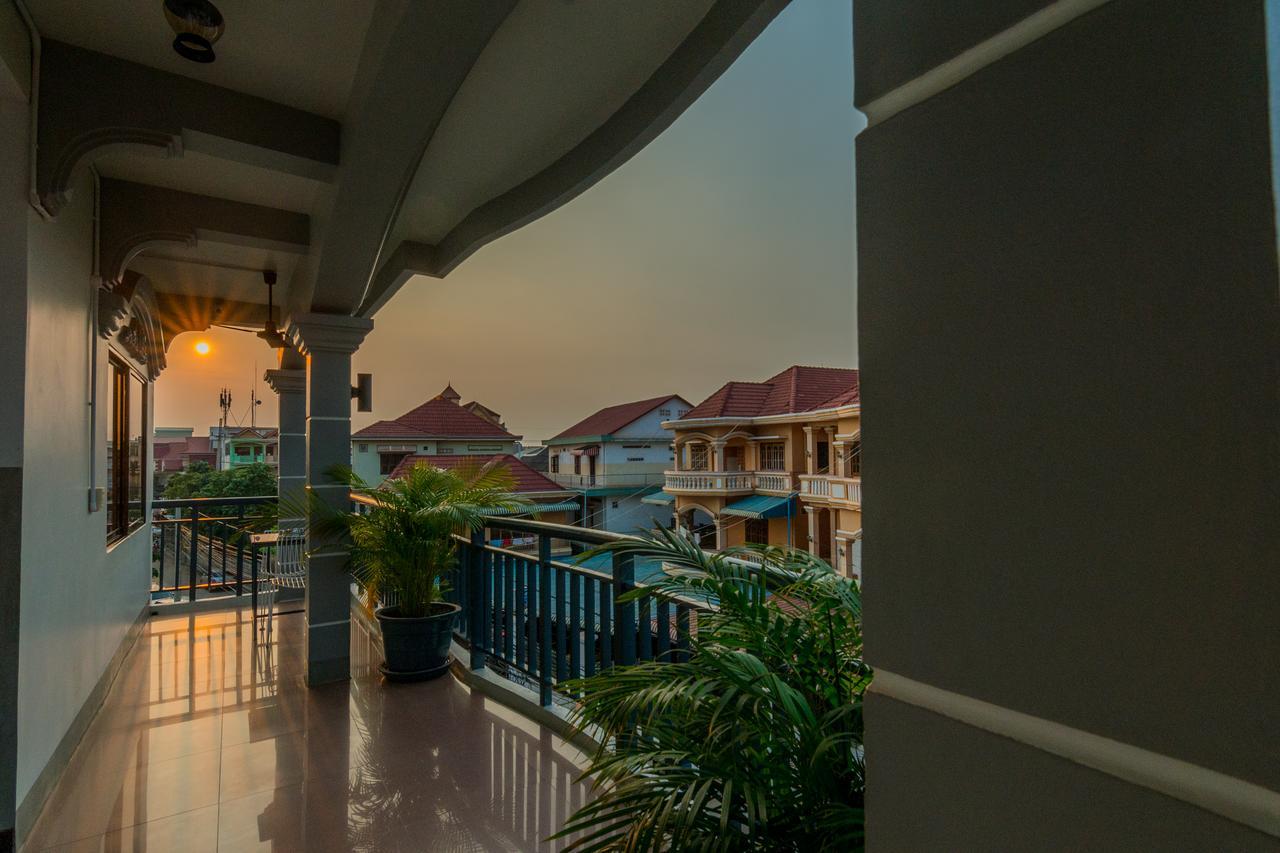 Bokre Angkor Hostel Siem Reap Exteriör bild