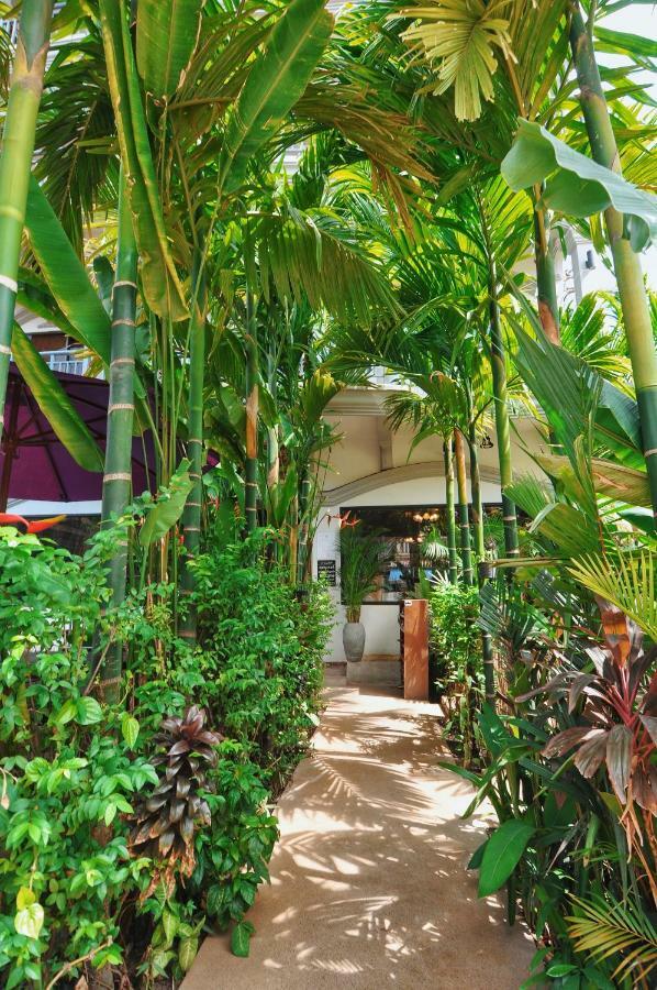 Bokre Angkor Hostel Siem Reap Exteriör bild