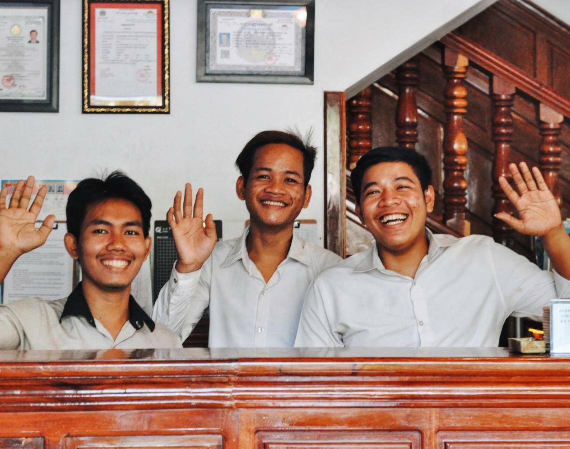 Bokre Angkor Hostel Siem Reap Exteriör bild